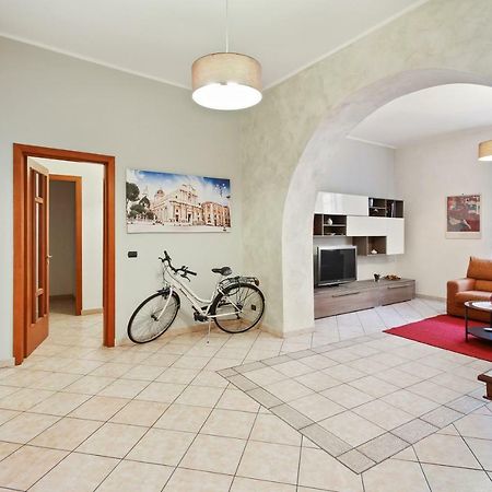 Central Balcony Apartment Catania Ngoại thất bức ảnh