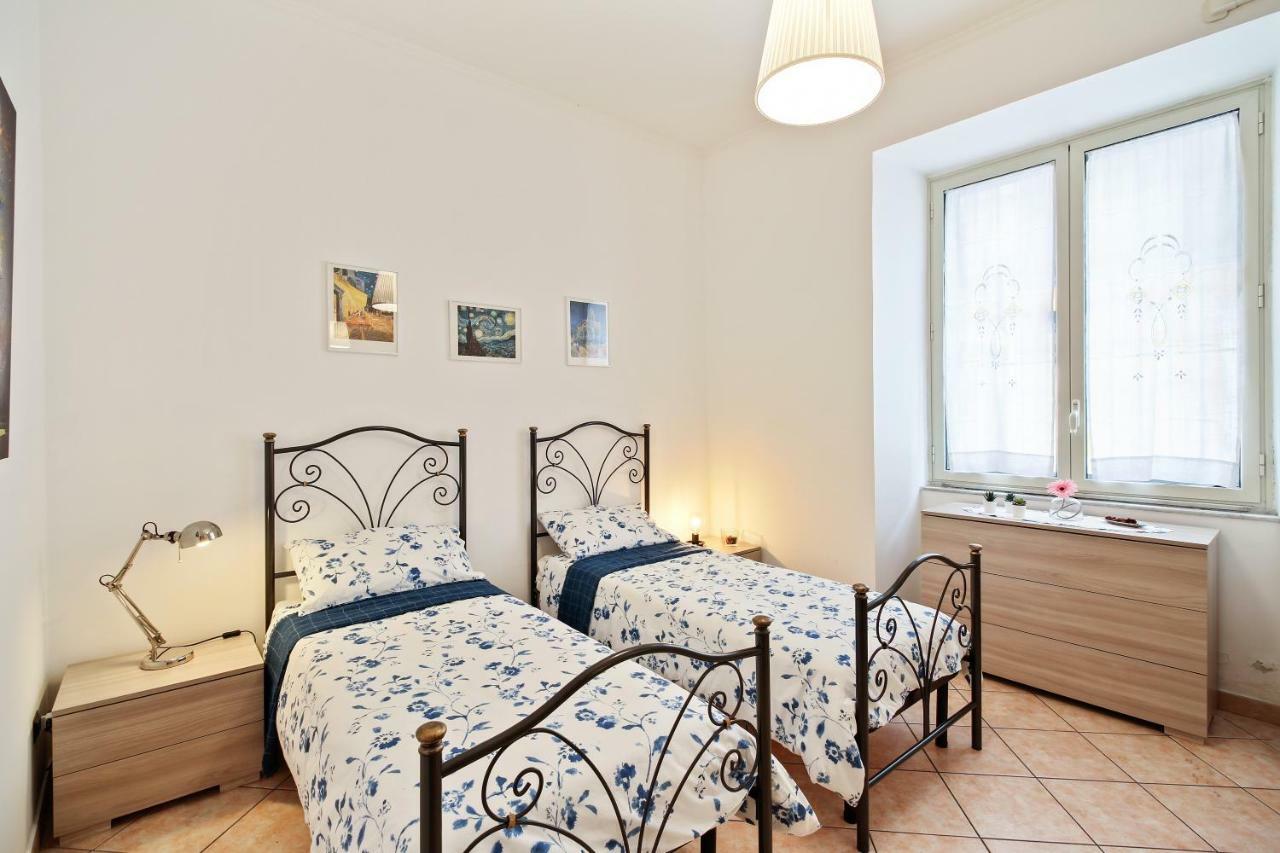 Central Balcony Apartment Catania Ngoại thất bức ảnh