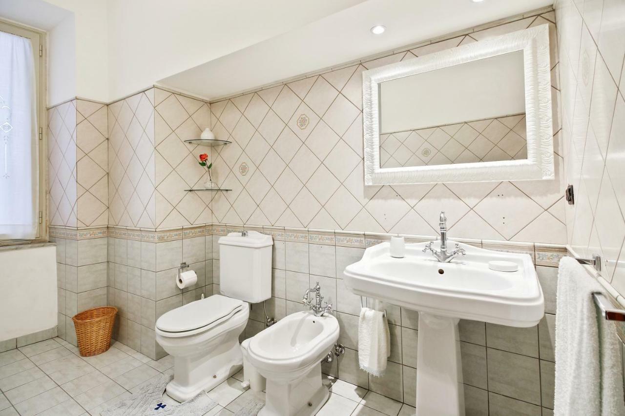 Central Balcony Apartment Catania Ngoại thất bức ảnh